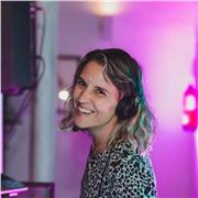 Imparto clases de Dj y Mezcla para aprender . Teoría musical, tecnica de mezcla, creacion de una sesión